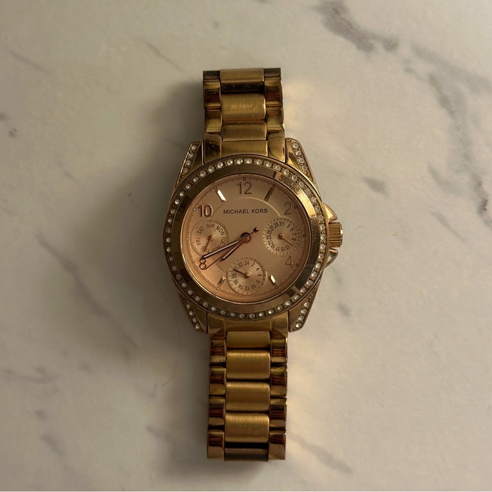 Michael Kors Rose gold watch